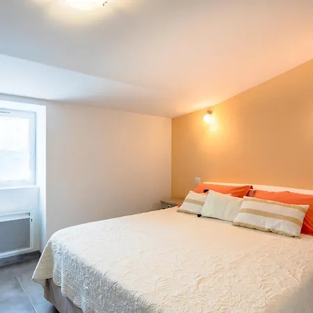 Le Figuier Apartament *